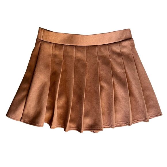 Haute Monde Dresses & Skirts - Haute Monde brown suede look pleated skirt  Size M